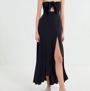 Lioness Adrianne- Bandeau Maxi with Cut Out